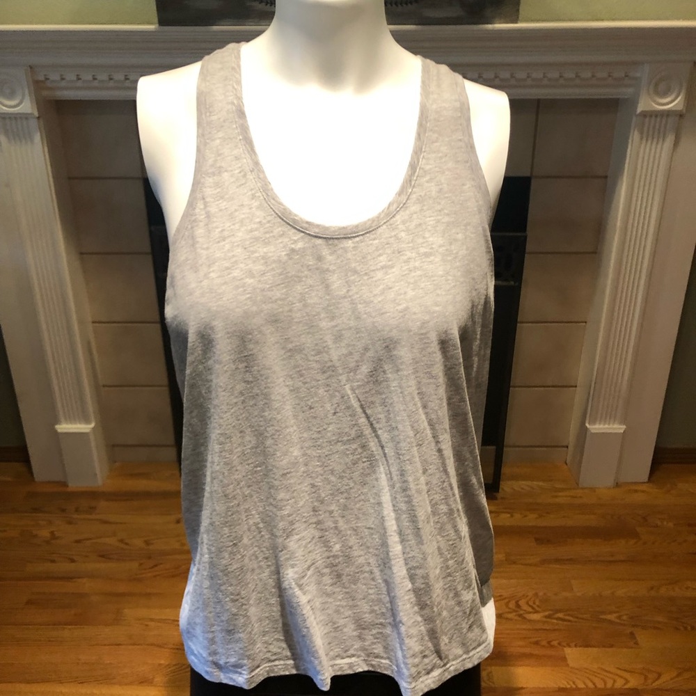 Sports tank